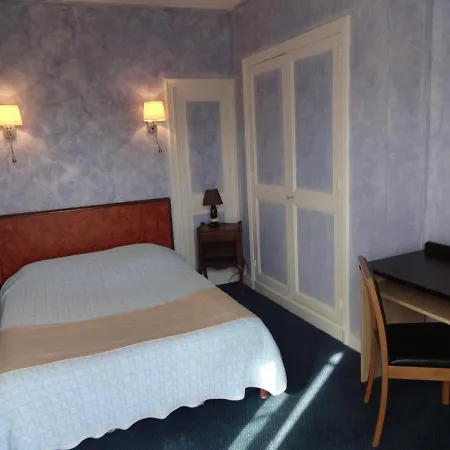 La Champagne Ardenne Inn 2*